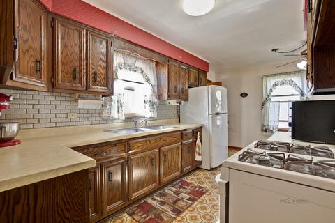 8 N 5th Ave, Des Plaines, IL 60016 photo 6