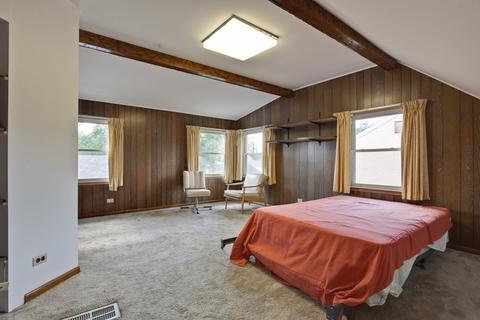 8 N 5th Ave, Des Plaines, IL 60016 photo 13