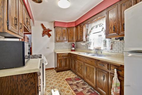8 N 5th Ave, Des Plaines, IL 60016 photo 8