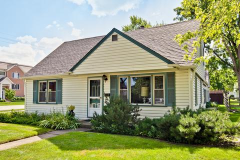 8 N 5th Ave, Des Plaines, IL 60016 photo 1