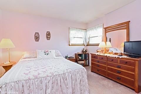 410 S Pine St, Mount Prospect, IL 60056 photo 6