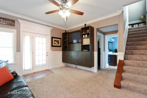 708 Willow St, Maple Park, IL 60151 photo 2