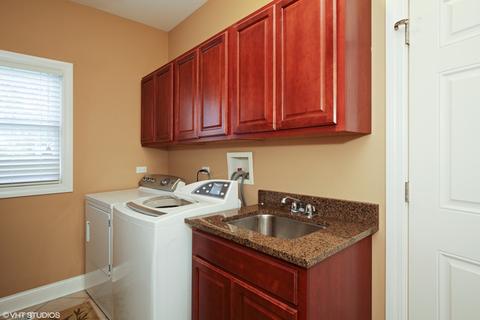 860 Freeman Rd, Hoffman Estates, IL 60192 photo 23