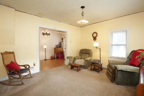 602 E Lee St, Plano, IL 60545 photo 4