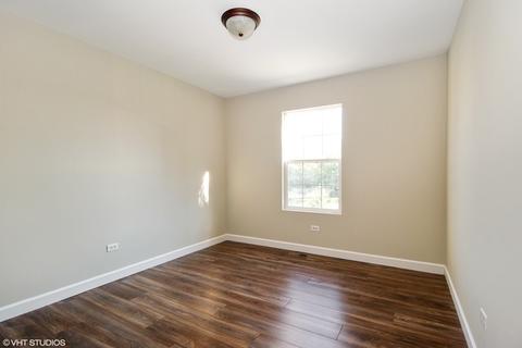 2004 Sutton Ct, Joliet, IL 60435 photo 6