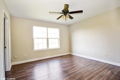2004 Sutton Ct, Joliet, IL 60435 photo 5