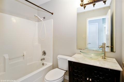 2004 Sutton Ct, Joliet, IL 60435 photo 9