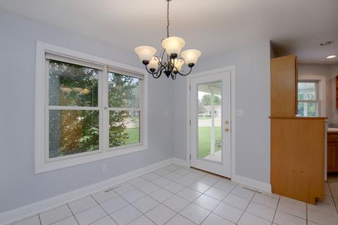 927 Edgewater Dr, Morris, IL 60450 photo 11