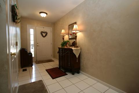 23057 Judith Dr, Plainfield, IL 60586 photo 2