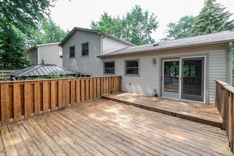 143 S Berteau Ave, Bartlett, IL 60103 photo 18