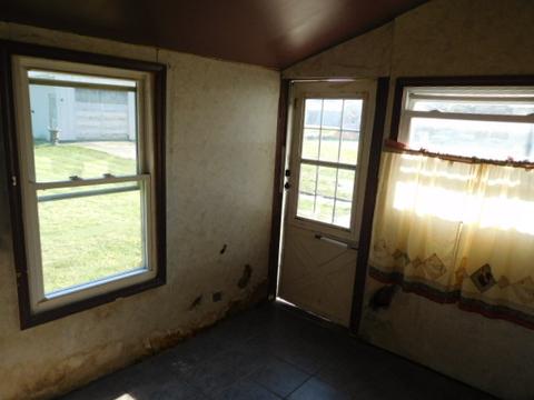 408 E 6th St, Long Point, IL 61333 photo 15