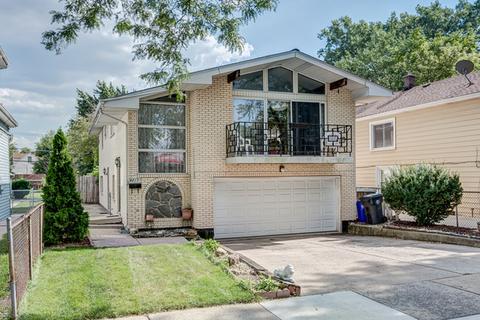 8217 44th Pl, Lyons, IL 60534 photo 1