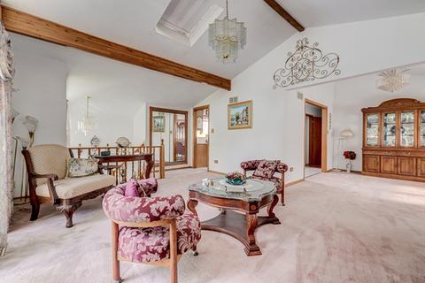 8217 44th Pl, Lyons, IL 60534 photo 4