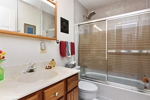 3708 Wilke Rd, Rolling Meadows, IL 60008 photo 10