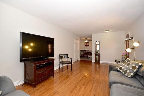 444 E Lorraine Ave, Addison, IL 60101 photo 5