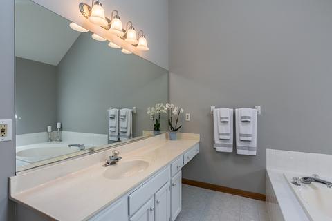 2990 Compton Rd, Aurora, IL 60504 photo 18