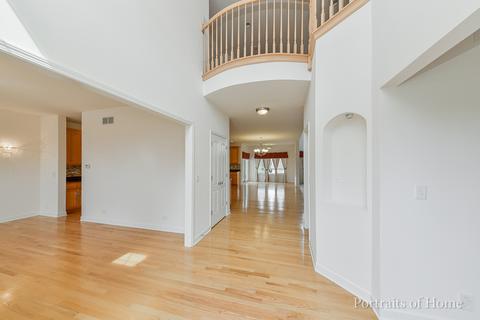 12801 Barrow Ln, Plainfield, IL 60585 photo 2