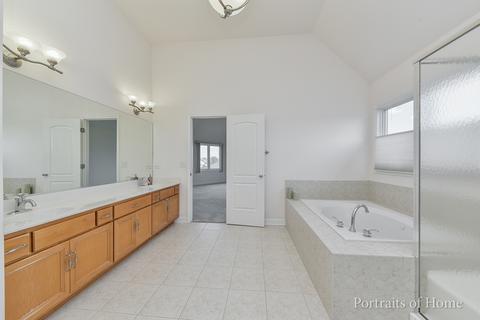 12801 Barrow Ln, Plainfield, IL 60585 photo 18