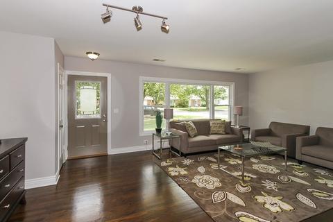 1774 E Lincoln Ave, Des Plaines, IL 60018 photo 3