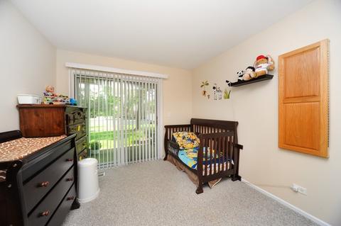 1404 Shore Ct #D1, Wheeling, IL 60090 photo 10