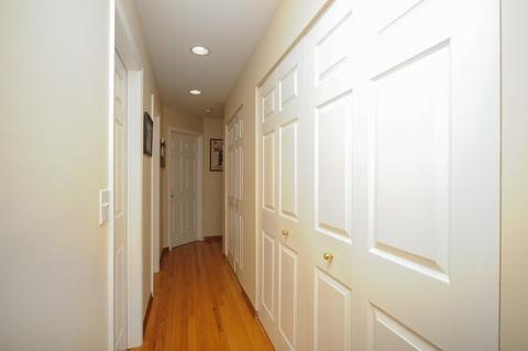 1404 Shore Ct #D1, Wheeling, IL 60090 photo 11