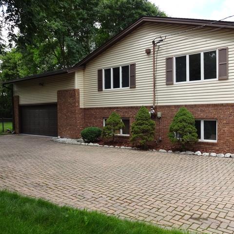9533 Forest Pl, Des Plaines, IL 60016 photo 4