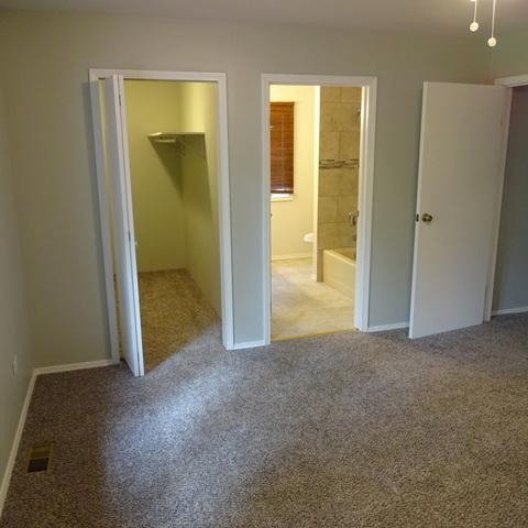9533 Forest Pl, Des Plaines, IL 60016 photo 19