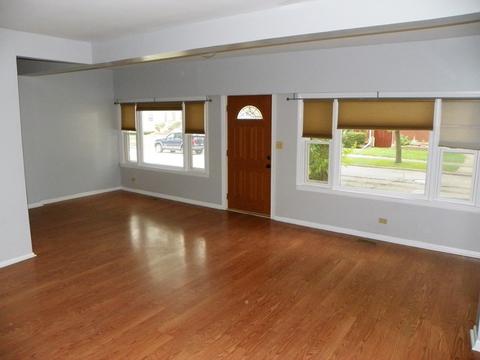 5366 N Normandy Ave, Chicago, IL 60656 photo 3