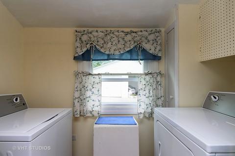 2412 Campbell St, Rolling Meadows, IL 60008 photo 10
