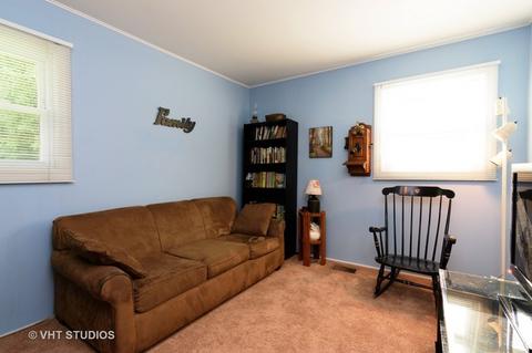 2412 Campbell St, Rolling Meadows, IL 60008 photo 8