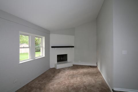 2210 Manor Ln, Mchenry, IL 60051 photo 5