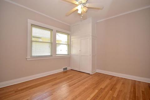 921 Mapleton Ave, Oak Park, IL 60302 photo 14