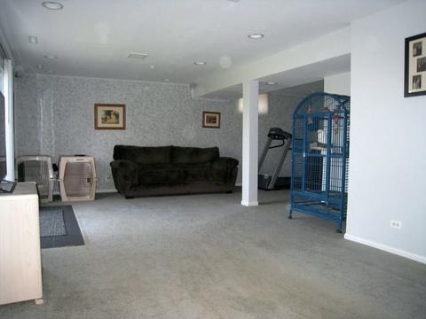 676 W Main St, Cary, IL 60013 photo 10