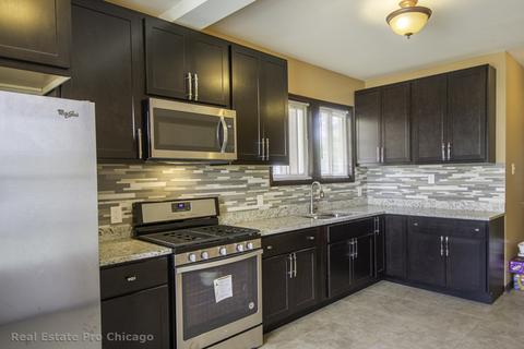 7840 S Champlain Ave, Chicago, IL 60619 photo 12