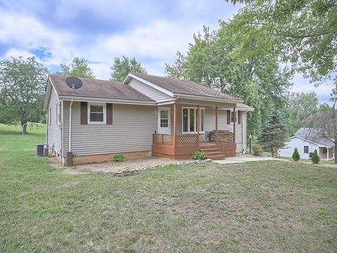 1381 E 2250 North Rd, White Heath, IL 61884 photo 2