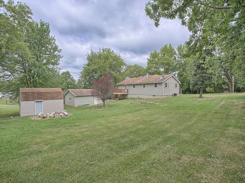 1381 E 2250 North Rd, White Heath, IL 61884 photo 5