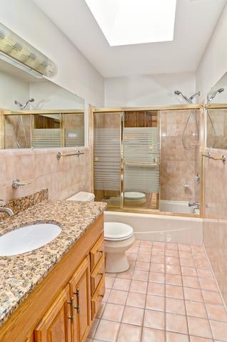 6647 Bentley Ave, Willowbrook, IL 60527 photo 22