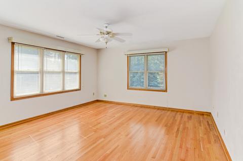 6647 Bentley Ave, Willowbrook, IL 60527 photo 23