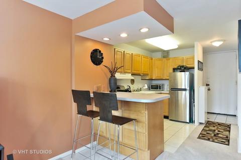 1 E Scott St #2107, Chicago, IL 60610 photo 6