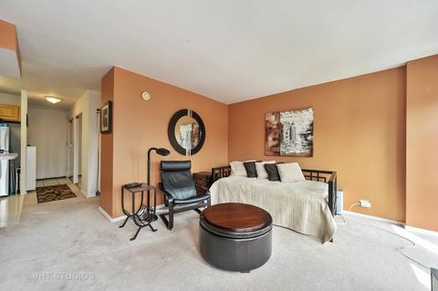1 E Scott St #2107, Chicago, IL 60610 photo 3