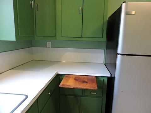 570 Normal Rd, Dekalb, IL 60115 photo 2