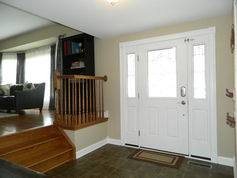 4160 Hudson Dr, Hoffman Estates, IL 60192 photo 3