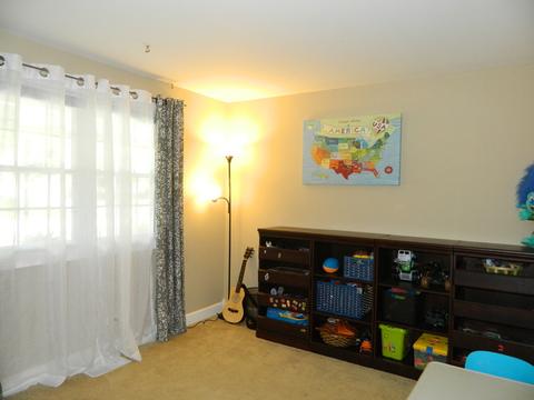4160 Hudson Dr, Hoffman Estates, IL 60192 photo 17