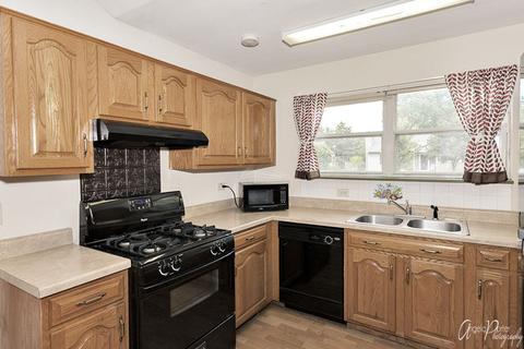 1415 N Parkview Ter, Algonquin, IL 60102 photo 7