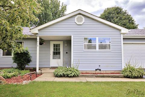 1415 N Parkview Ter, Algonquin, IL 60102 photo 2
