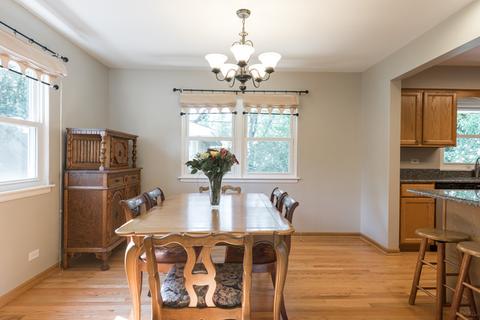 312 Robin Hill Dr, Naperville, IL 60540 photo 7