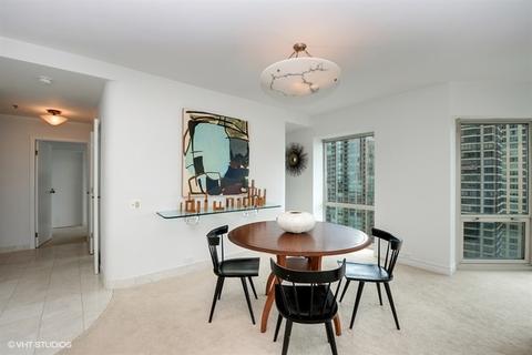 100 E Huron St #2402, Chicago, IL 60611 photo 6