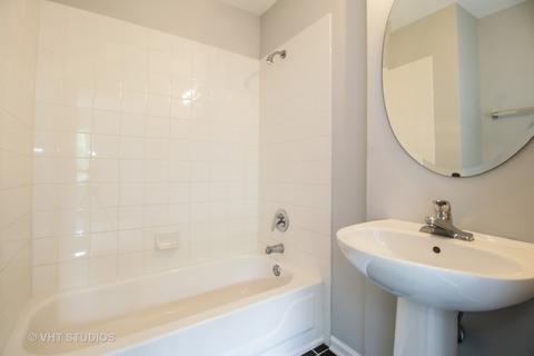 5216 S Berkeley Ave, Chicago, IL 60615 photo 8