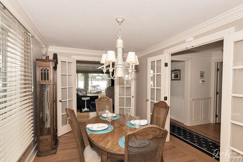 804 Regner Rd, Mchenry, IL 60051 photo 13