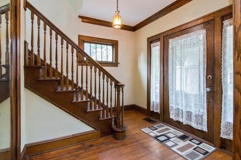 1026 Center St, Elgin, IL 60120 photo 5